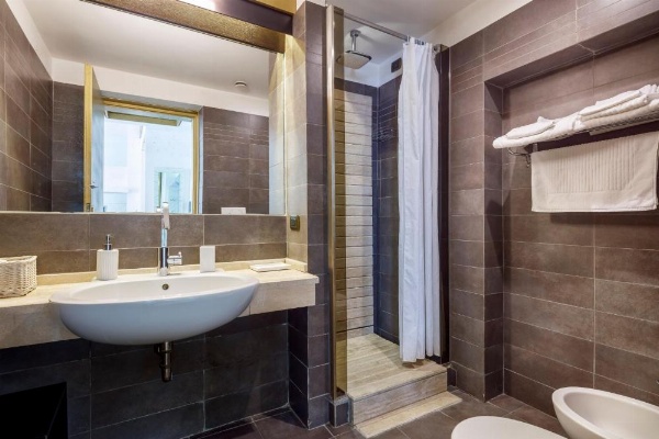 HT Romeo Al Babuino image 23